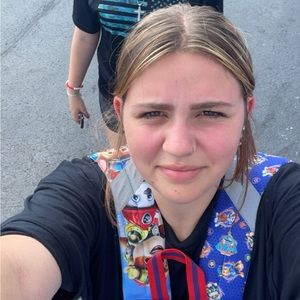 Meet your Posher, Isabella